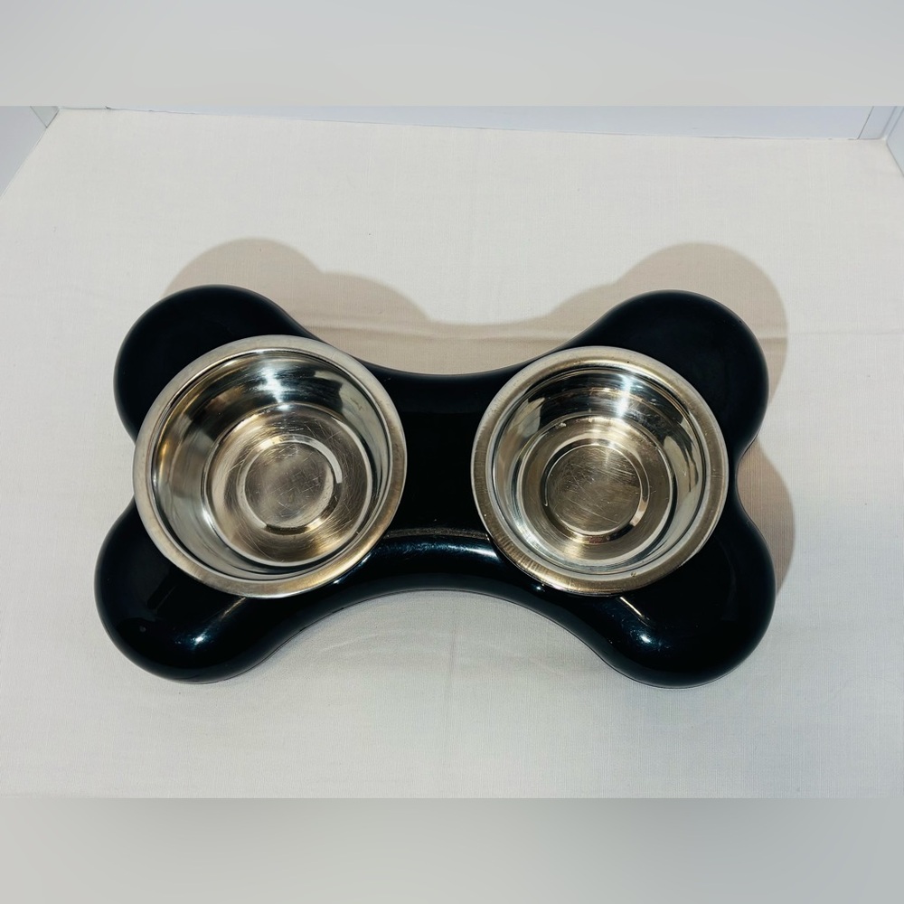 Hing The Bone Bowl Non-Slip Dog Feeder Red